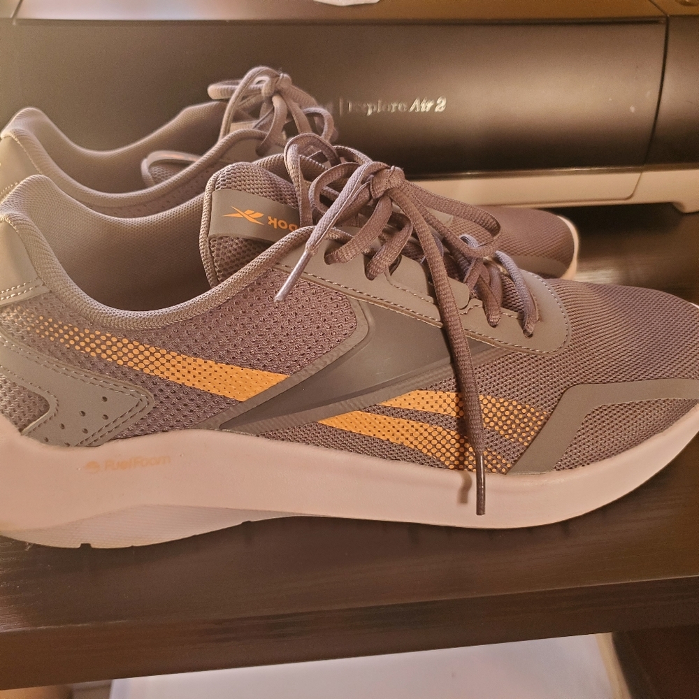 Reebok Memory Tech Shoes